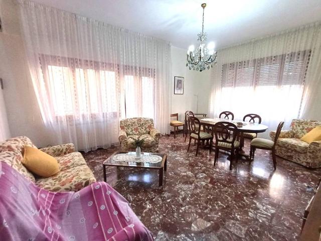 Appartamento in vendita a Soverato Marina, Calabria