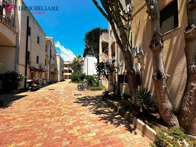 Appartamento in vendita a Soverato Marina, Calabria