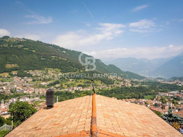 Villa Indipendente in vendita a Sovere, Bergamo