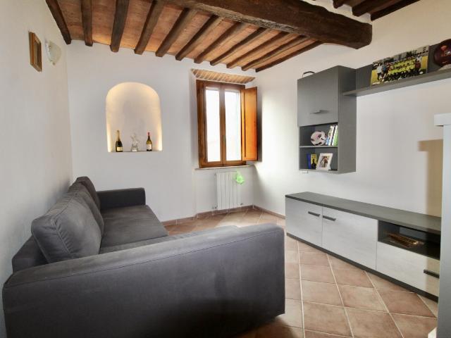 Appartamento in vendita a Sovicille, Toscana