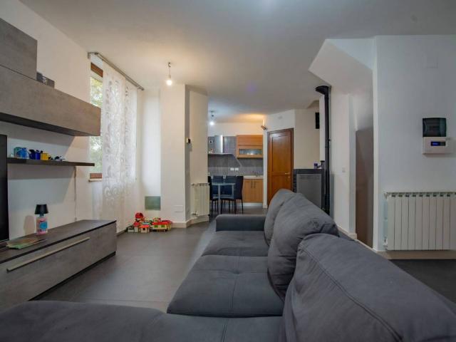 Appartamento in vendita a Sovicille, Toscana