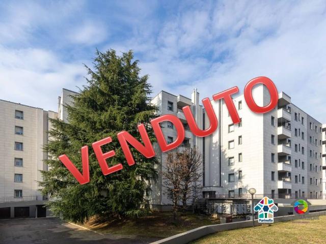 Appartamento in vendita a Sovico, Lombardia