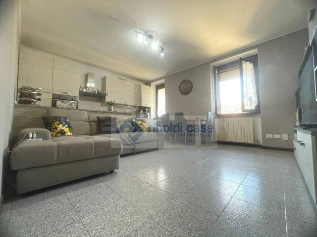 Appartamento in vendita a Greppi, Sovico
