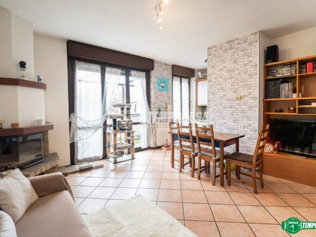 Appartamento in vendita a Sovico, Lombardia