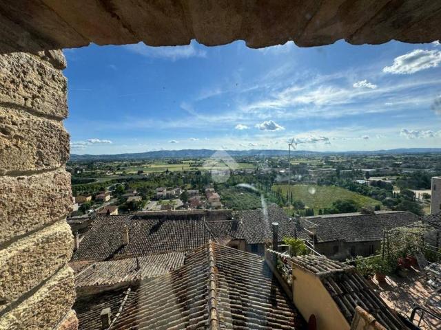 Appartamento in vendita a Spello, Perugia