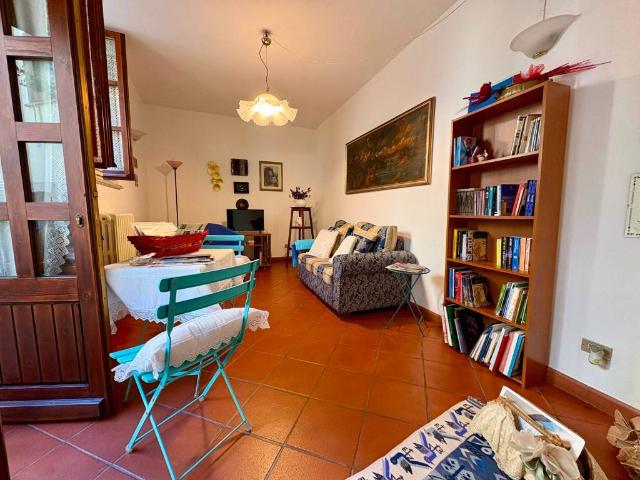 Appartamento in vendita a Spello, Umbria