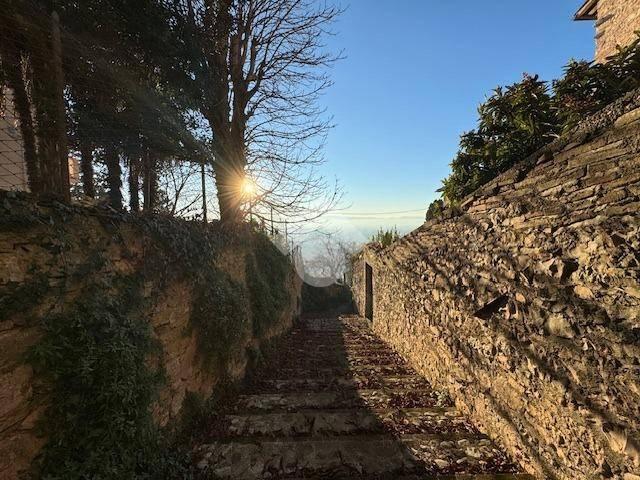 Appartamento in vendita a Spello, Umbria