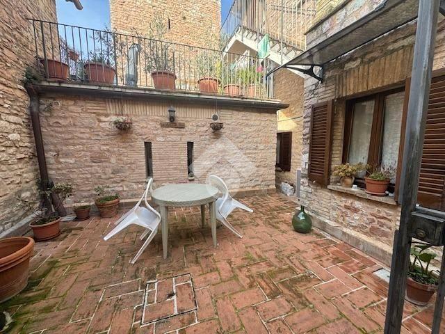Appartamento in vendita a Spello, Umbria