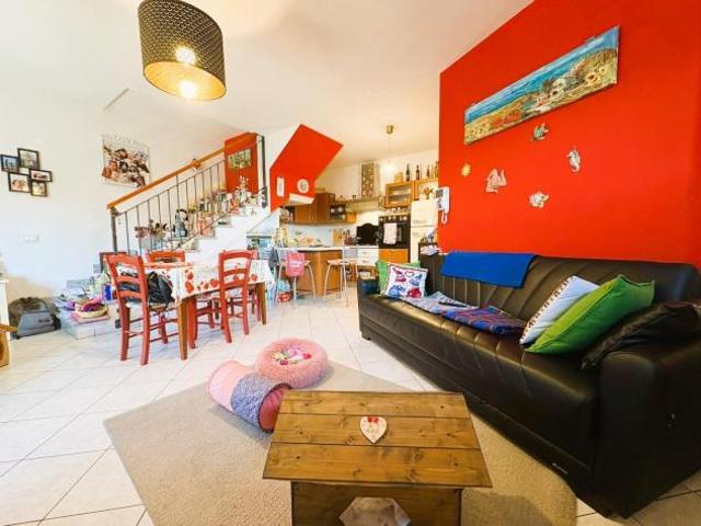 Appartamento in vendita a Vinci, Firenze