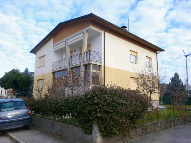 Appartamento in vendita a Spilimbergo, Friuli-Venezia Giulia