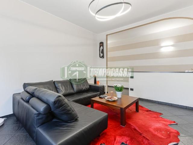 Appartamento in vendita a Spirano, Lombardia