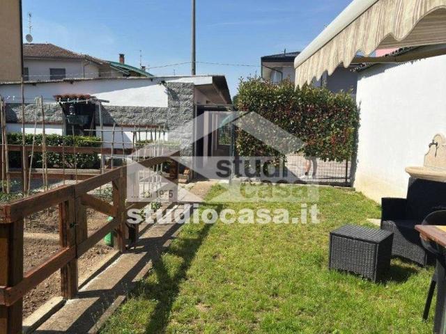 Appartamento in vendita a Spirano, Lombardia