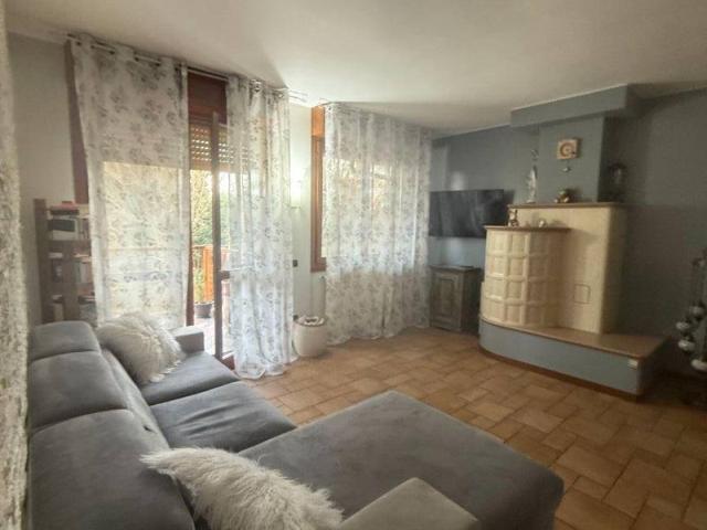 Appartamento in vendita a Spirano, Lombardia