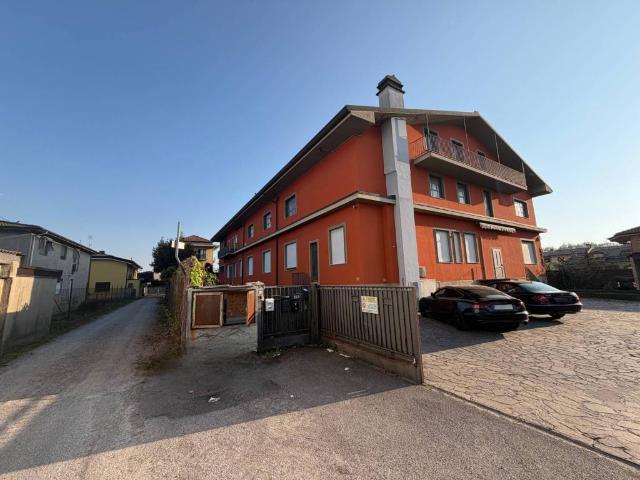 Appartamento in vendita a Spirano, Lombardia