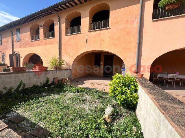 Appartamento in vendita a Spoleto, Umbria