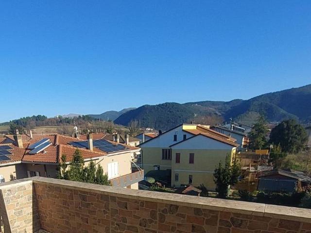 Appartamento in vendita a Scatarci, Spoleto