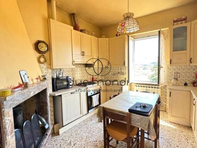 Appartamento in vendita a Spoleto, Umbria