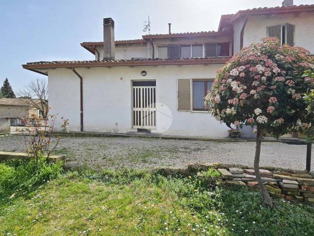 Villa Indipendente in vendita a San Venanzo, Spoleto