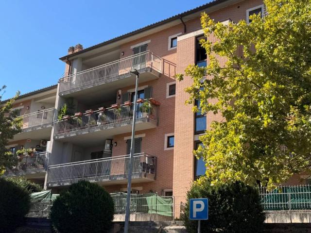 Appartamento in vendita a Spoleto, Perugia