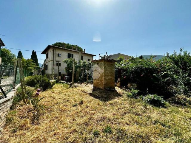 Appartamento in vendita a Spoleto, Umbria