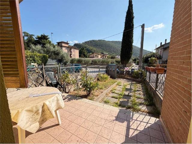Appartamento in vendita a Santo Chiodo, Spoleto