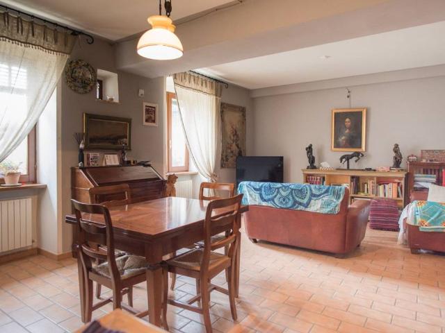 Appartamento in vendita a Spoleto, Umbria