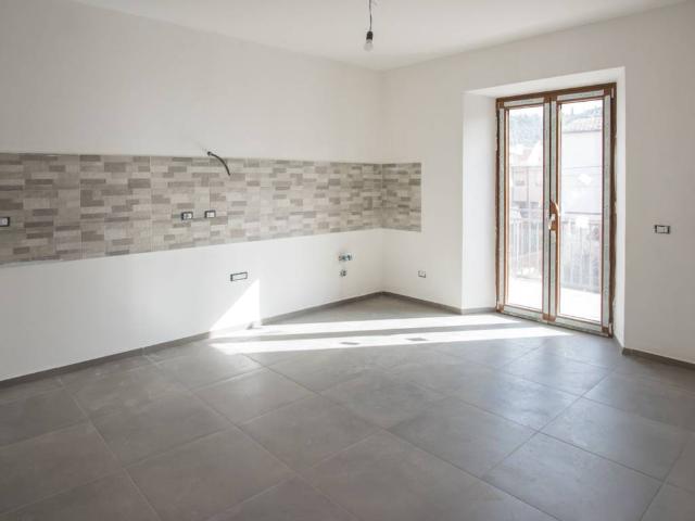 Appartamento in vendita a Spoleto, Umbria