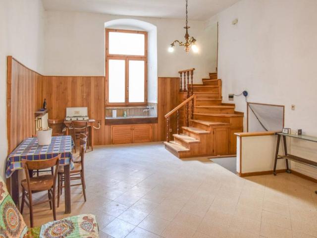 Appartamento in vendita a Spoleto, Umbria