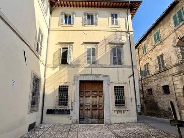 Appartamento in vendita a Spoleto, Perugia