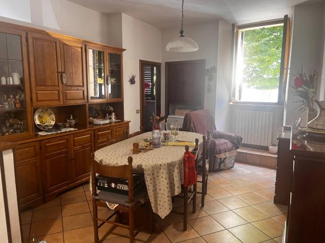 Appartamento in vendita a Spoleto, Umbria