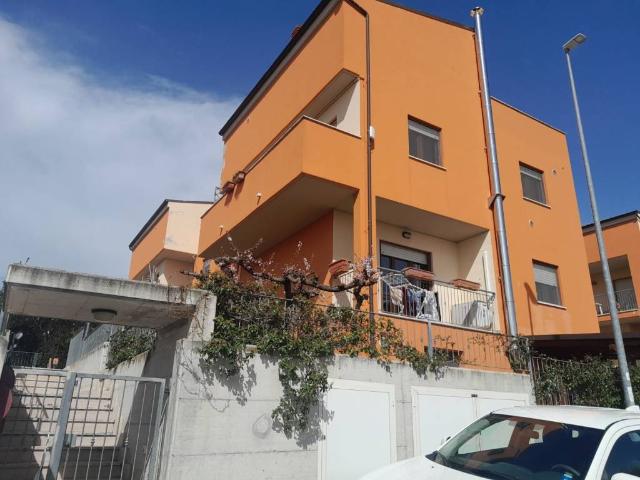 Appartamento in vendita a Spoltore, Abruzzo