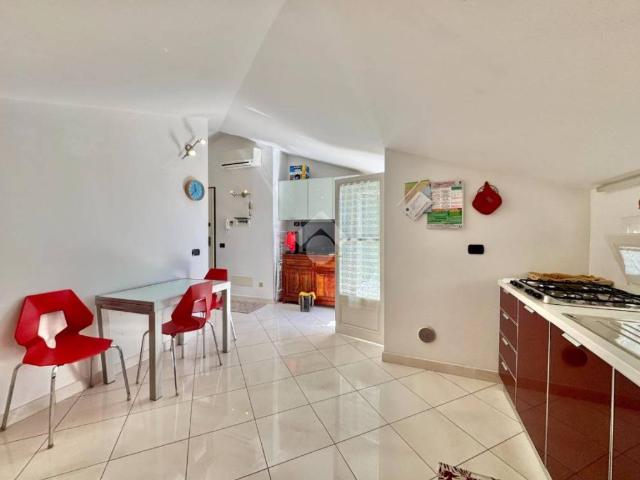 Appartamento in vendita a Spotorno, Liguria
