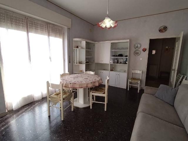 Appartamento in vendita a Spotorno, Liguria