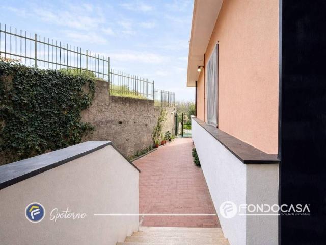 Appartamento in vendita a Spotorno, Liguria
