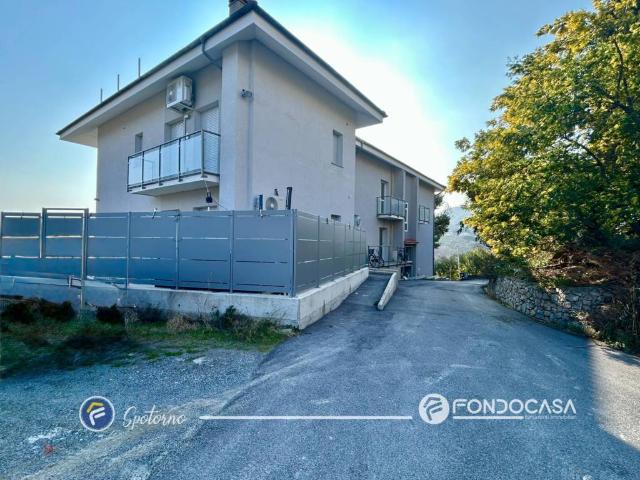 Appartamento in vendita a Spotorno, Liguria