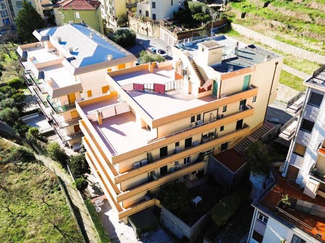 Appartamento in vendita a Spotorno, Liguria