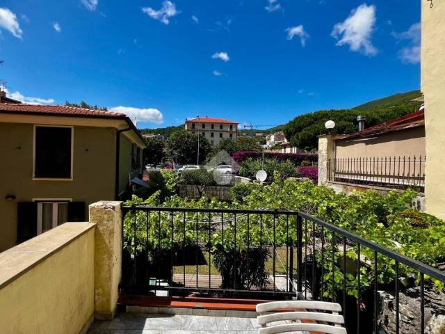 Appartamento in vendita a Spotorno, Liguria