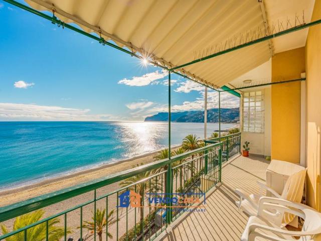 Appartamento in vendita a Spotorno, Liguria