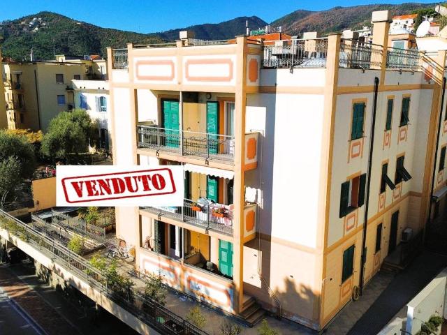 Appartamento in vendita a Spotorno, Liguria