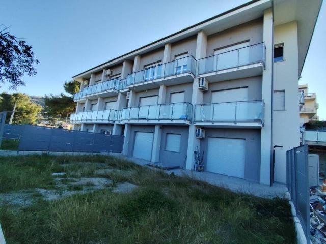 Appartamento in vendita a Spotorno, Liguria