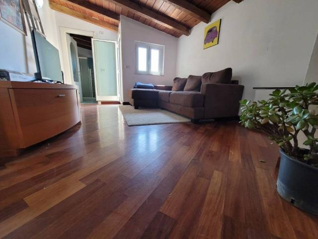 Appartamento in vendita a Stella, Liguria