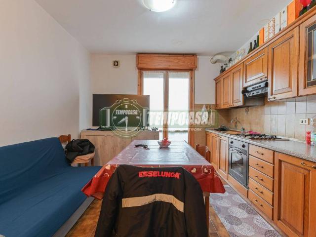 Appartamento in vendita a Stezzano, Lombardia