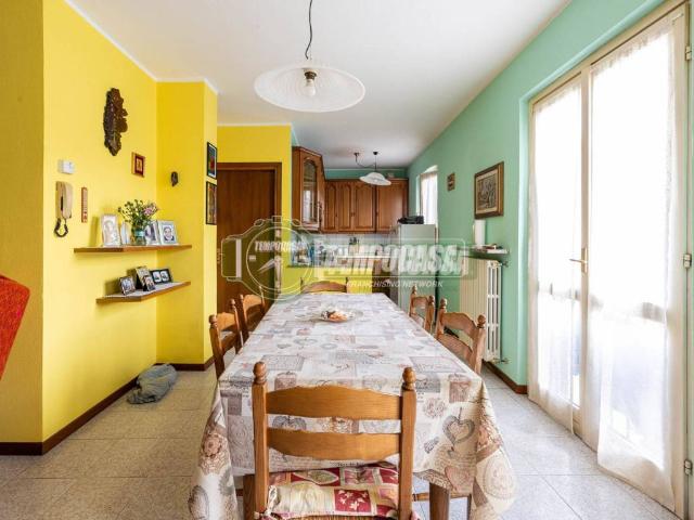 Appartamento in vendita a Stezzano, Lombardia