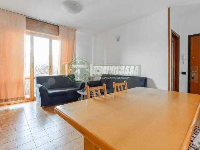 Appartamento in vendita a Stezzano, Lombardia