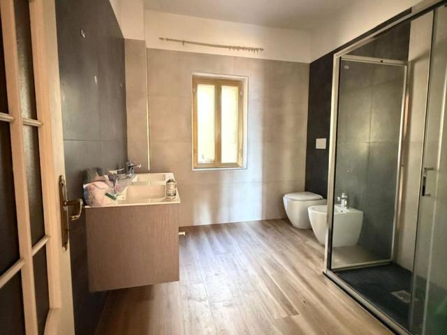 Appartamento in vendita a Calabria, Reggio Calabria