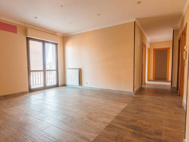 Appartamento in vendita a Stornara, Foggia