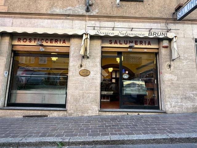 Appartamento in vendita a Stradella, Lombardia