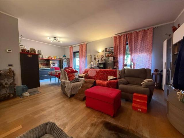 Appartamento in vendita a Stradella, Lombardia