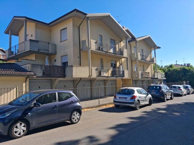Appartamento in vendita a Stradella, Lombardia
