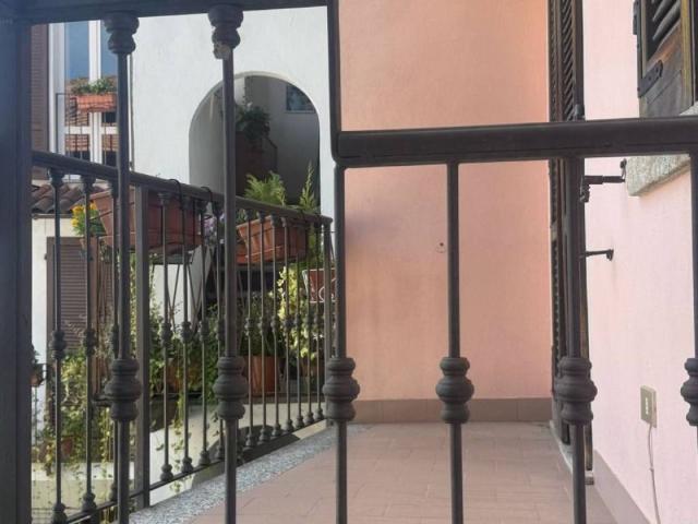 Appartamento in vendita a Brisino, Piemonte